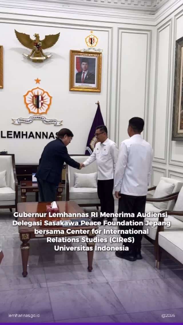 Lemhannas RI siang tadi menerima audiensi delegasi...