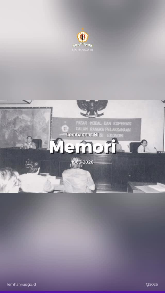 Perjalanan panjang bukan sekedar tentang waktu, te...
