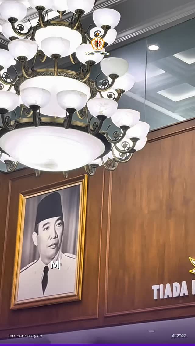 Untuk pertama kalinya pataka Lemhannas RI dijamas....