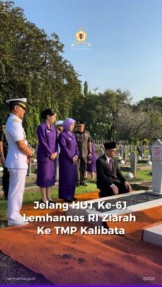 Sehari sebelum HUT ke-61, Lemhannas RI berziarah k...