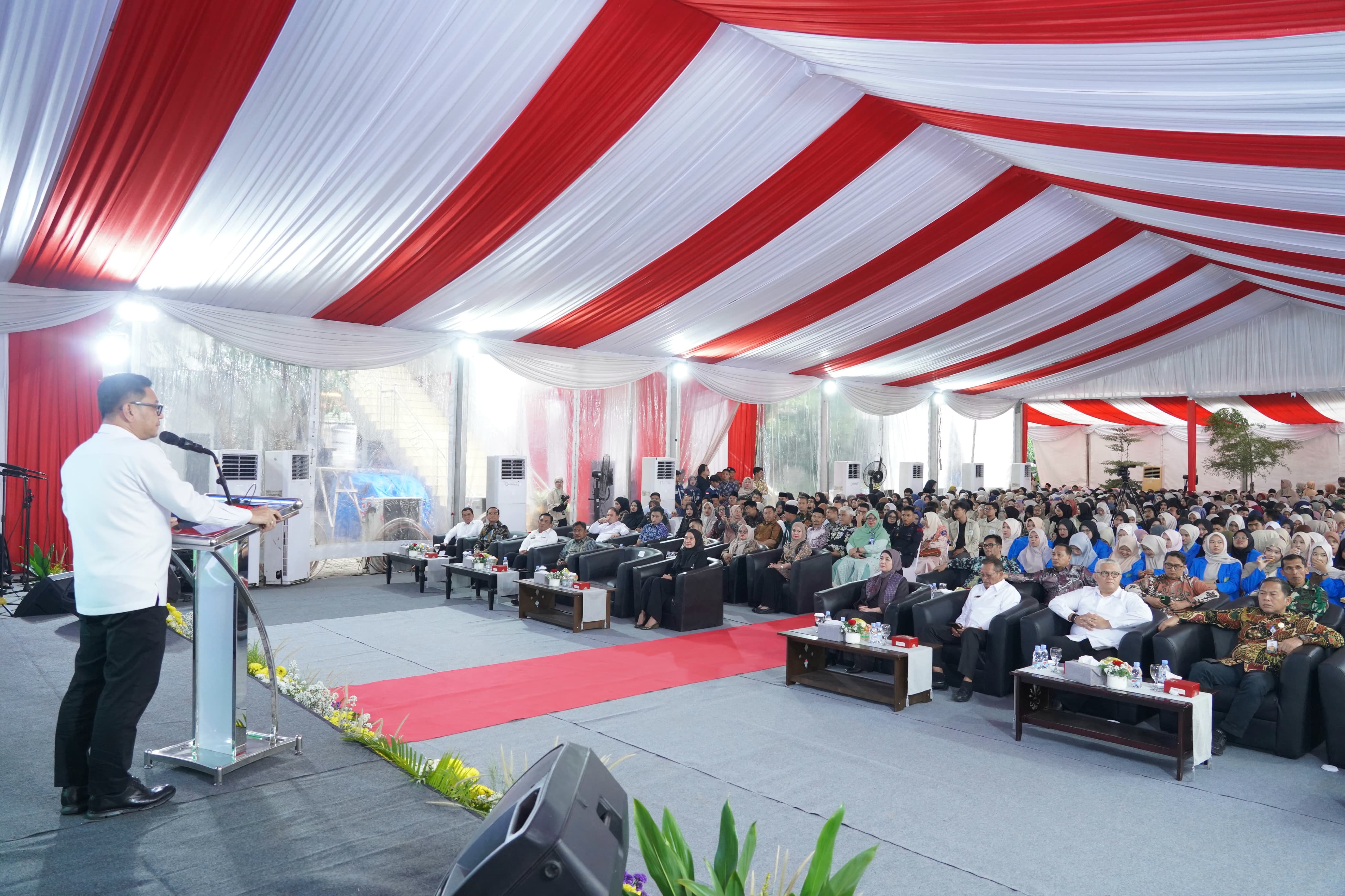 Lemhannas Goes to Campus INSAN Binjai